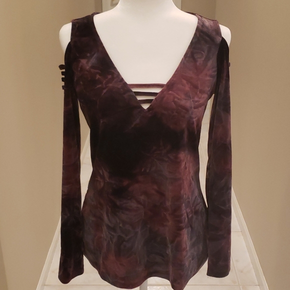 Rock & Republic Tops - Rock & Republic Cold Shoulder Velvet Purple Shirt
